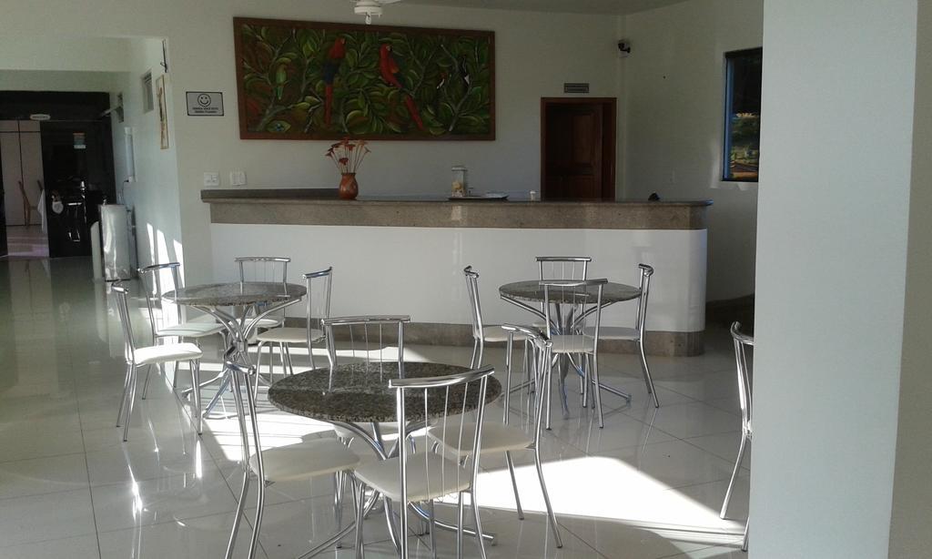 Pousada Das Araras Itaobim Exterior foto